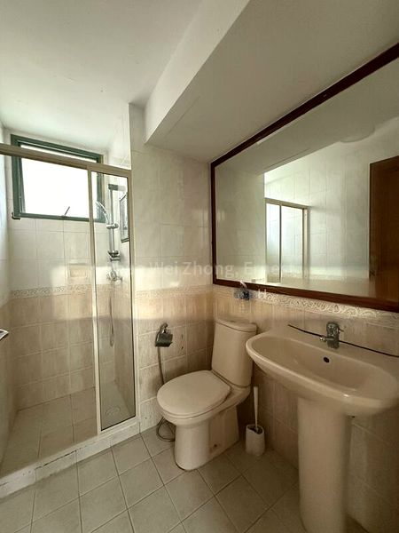 2 Bed Condo for Sale in  Palm Gardens - Image 10