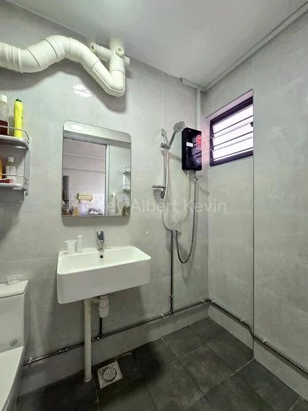 Common Room (HDB) for Rent in  161 Bishan Street 13 - Image 8
