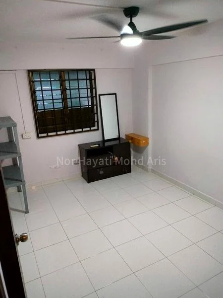 Common Room (HDB) for Rent in  570 Ang Mo Kio Avenue 3 - Image 6