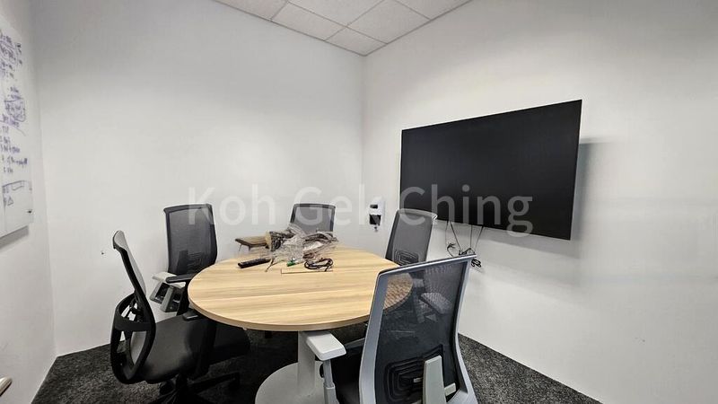 Office for Rent: Suntec City Tower - Image 3