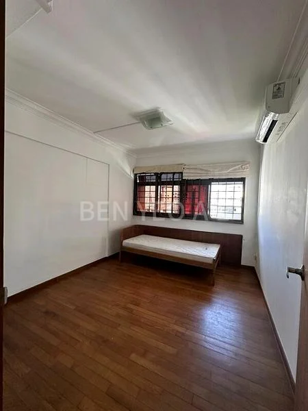 5 Room (5A) HDB for Rent in 276 Toh Guan Road - Image 5