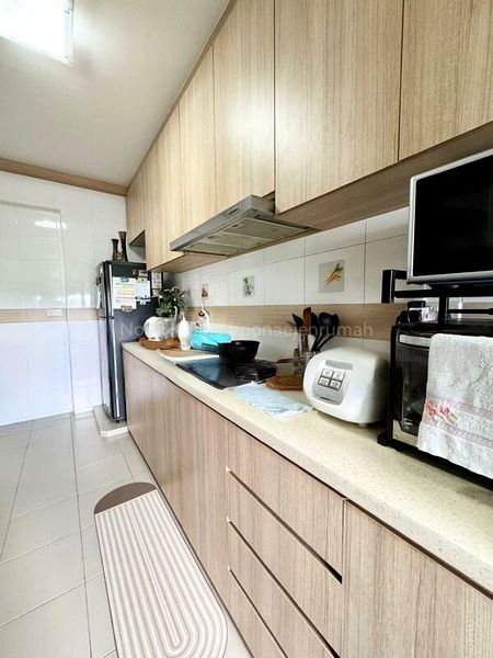 4 Room (4A) HDB for Sale in  450A Sengkang West Way - Image 8