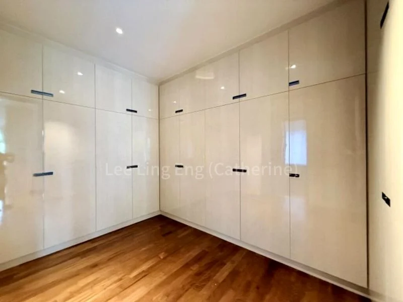 6 Bed Bungalow (Landed) for Rent in  Jalan Ampang - Image 11