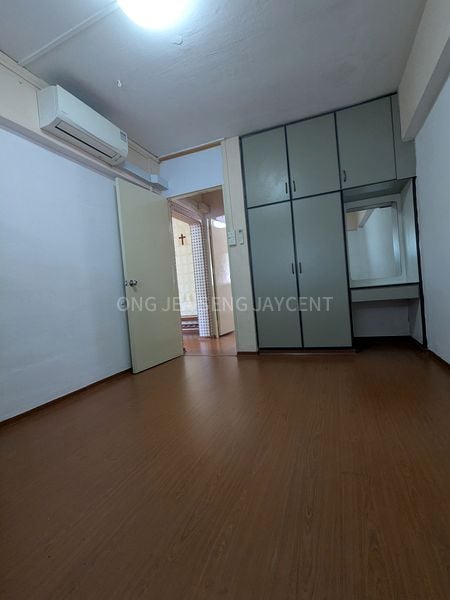 3 Room (3NG) HDB for Rent in  410 Bedok North Avenue 2 - Image 4
