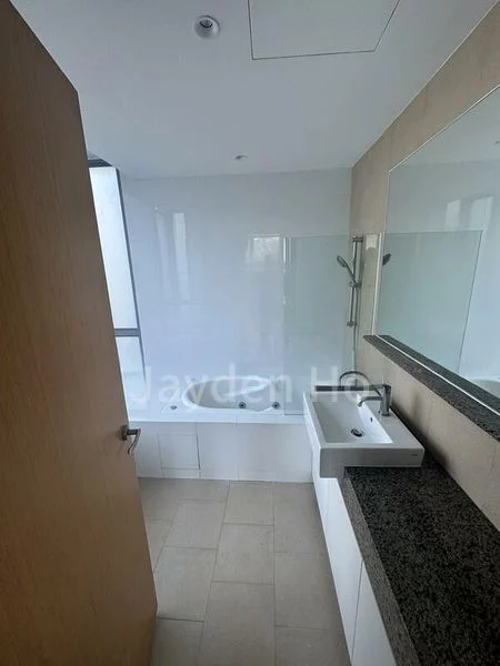 3 Bed Condo for Rent in  Bleu @ East Coast - Image 7