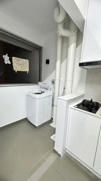 Common Room (HDB) for Rent in  183C Woodlands Street 13 - Image 1