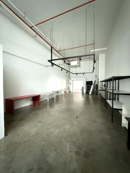 Light Industrial (B1) for Rent: Oxley BizHub - Image 3