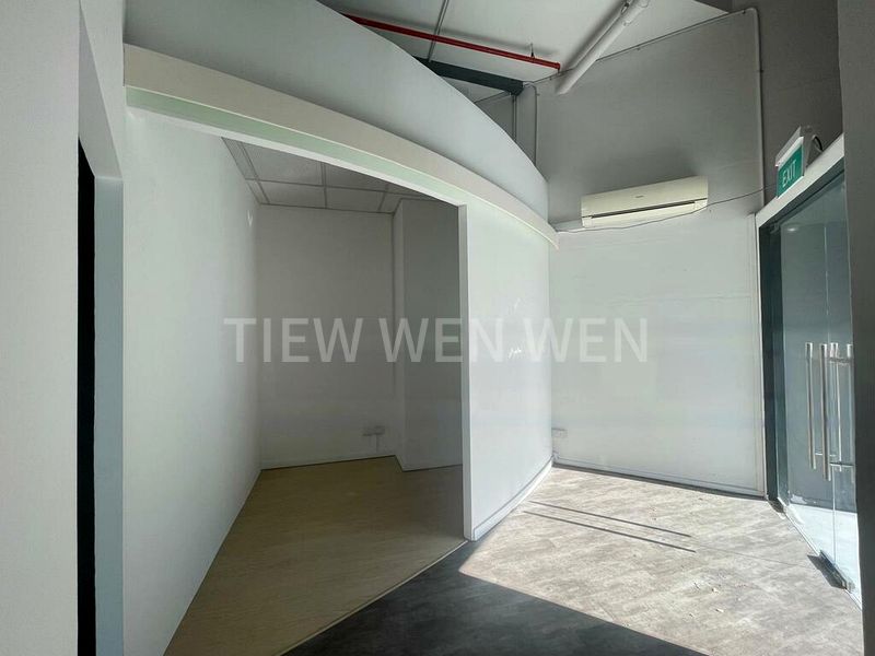 Light Industrial (B1) for Rent: Oxley BizHub - Image 8