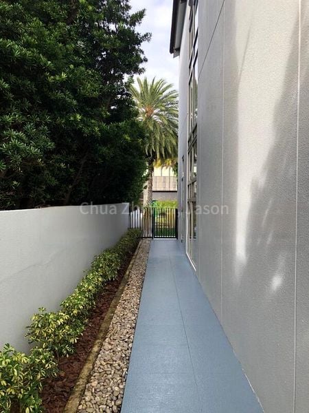 6 Bed Bungalow (Landed) for Sale in  Sentosa Cove - Image 2