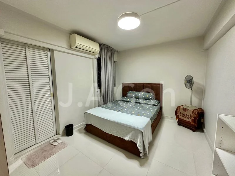 3 Room (3NG) HDB for Sale in  230 Bukit Batok East Avenue 3 - Image 2