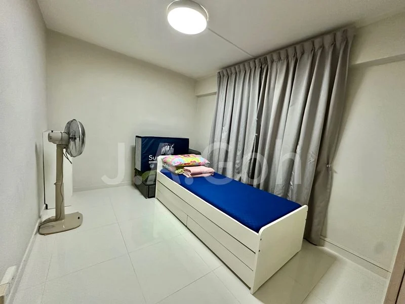 3 Room (3NG) HDB for Sale in  230 Bukit Batok East Avenue 3 - Image 3
