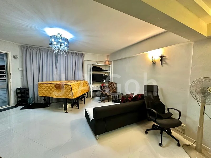 3 Room (3NG) HDB for Sale in  230 Bukit Batok East Avenue 3 - Image 1