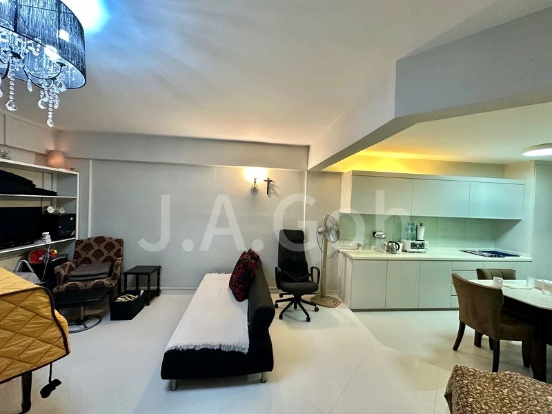3 Room (3NG) HDB for Sale in  230 Bukit Batok East Avenue 3 - Image 7