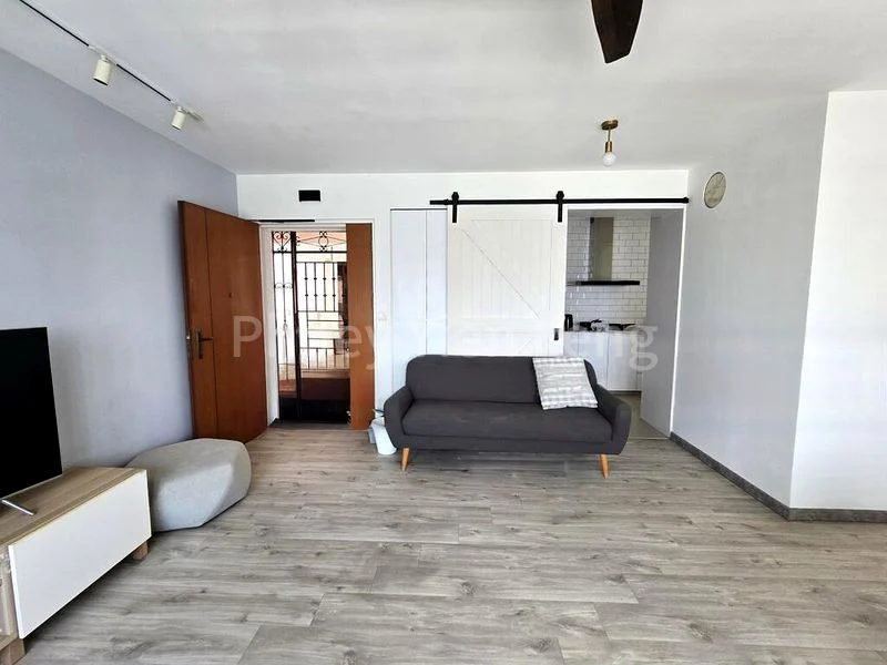 4 Room (4A) HDB for Sale in  292C Bukit Batok East Avenue 6 - Image 3