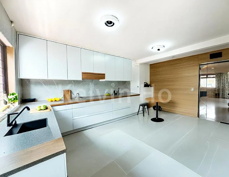 5 Bed Semi-Detached House (Landed) for Sale in Bukit Loyang Estate - Image 2
