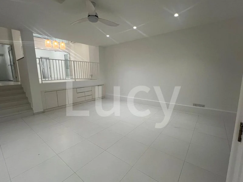 3+1 Bed Terraced House (Landed) for Rent in  Fernhill Road - Image 1