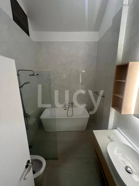 3+1 Bed Terraced House (Landed) for Rent in  Fernhill Road - Image 15