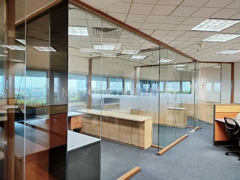 Office for Rent: The Concourse - Image 6