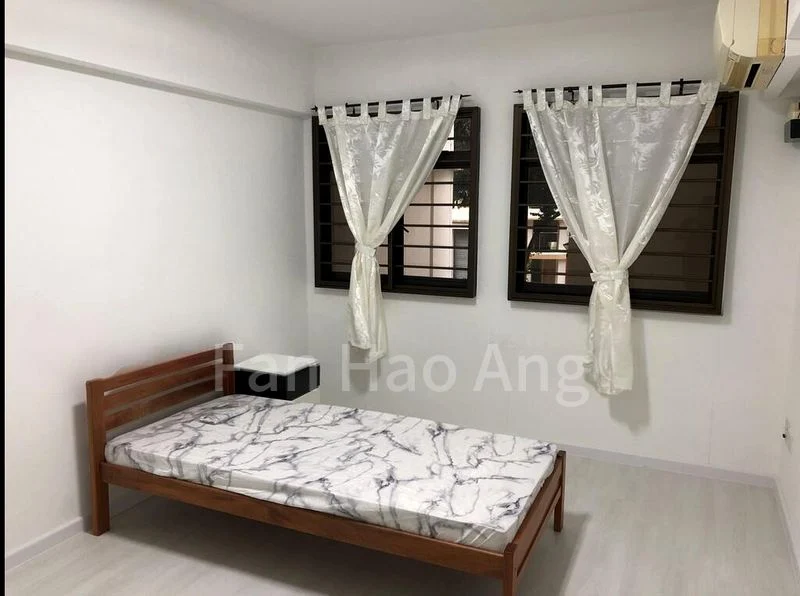 5 Room (5I) HDB for Rent in  652B Jurong West Street 61 - Image 2