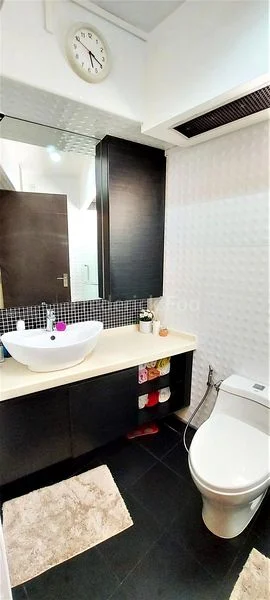 4 Room (4A) HDB for Sale in  266B Compassvale Bow - Image 6