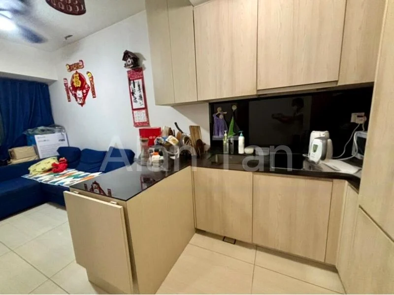 1 Bed Condo for Sale in The Promenade @ Pelikat - Image 4