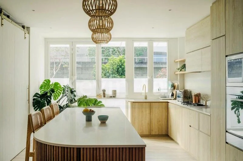 4 Bed Terraced House (Landed) for Sale in Ansar Garden - Image 2