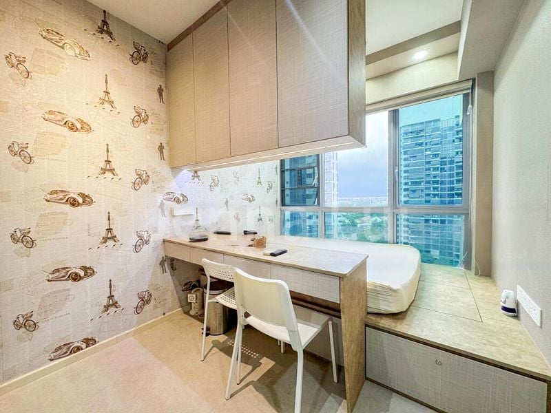 2 Bed Condo for Sale in  High Park Residences - Image 5