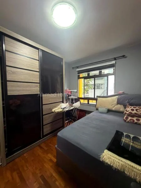 4 Room (4A) HDB for Sale in 987B Jurong West Street 93 - Image 5