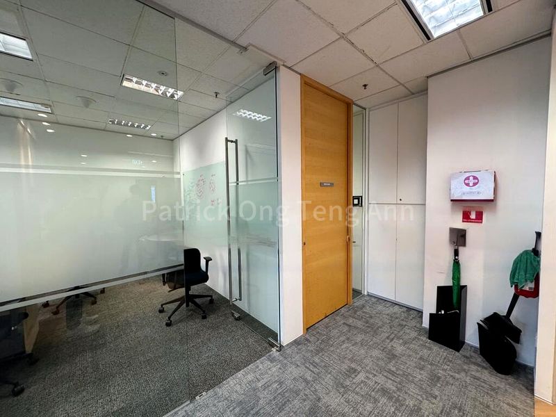 Office for Rent: Suntec City Tower - Image 3