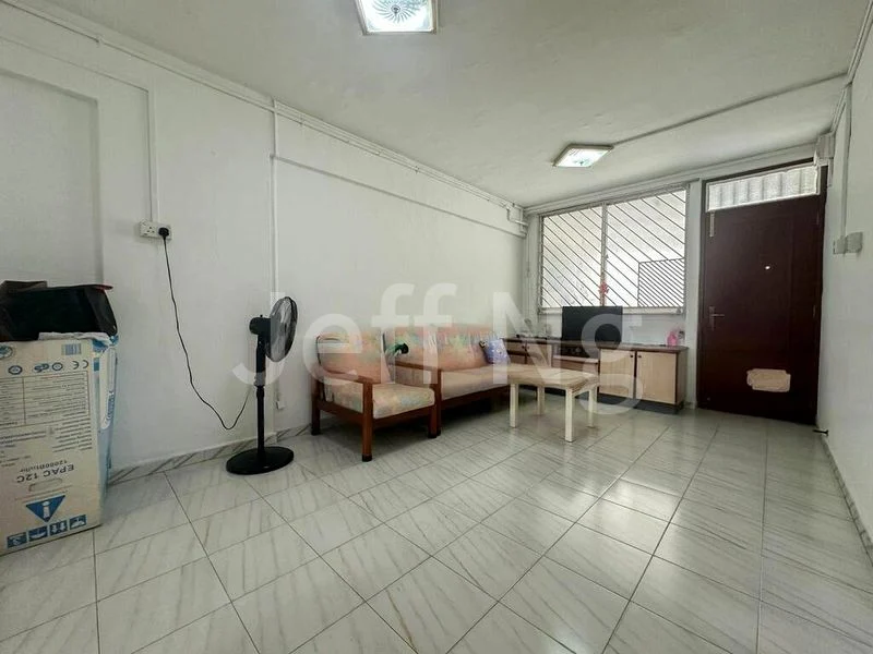 3 Room (3A) HDB for Rent in  617 Hougang Avenue 8 - Image 2