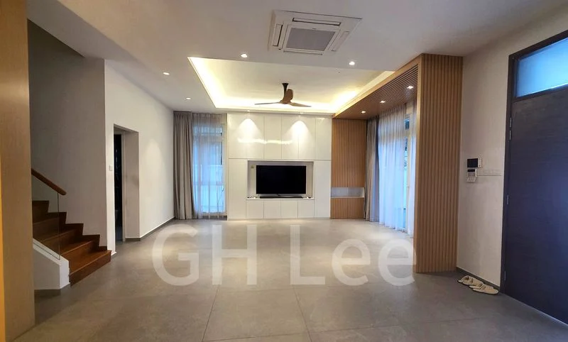 6 Bed Bungalow (Landed) for Sale in  Ponggol Park - Image 2