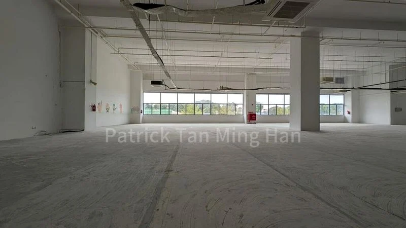 Light Industrial (B1) for Rent: Zhaolim Building - Image 1