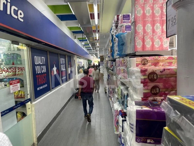 475 Tampines Street 44: Retail Shop for Sale - Image 1