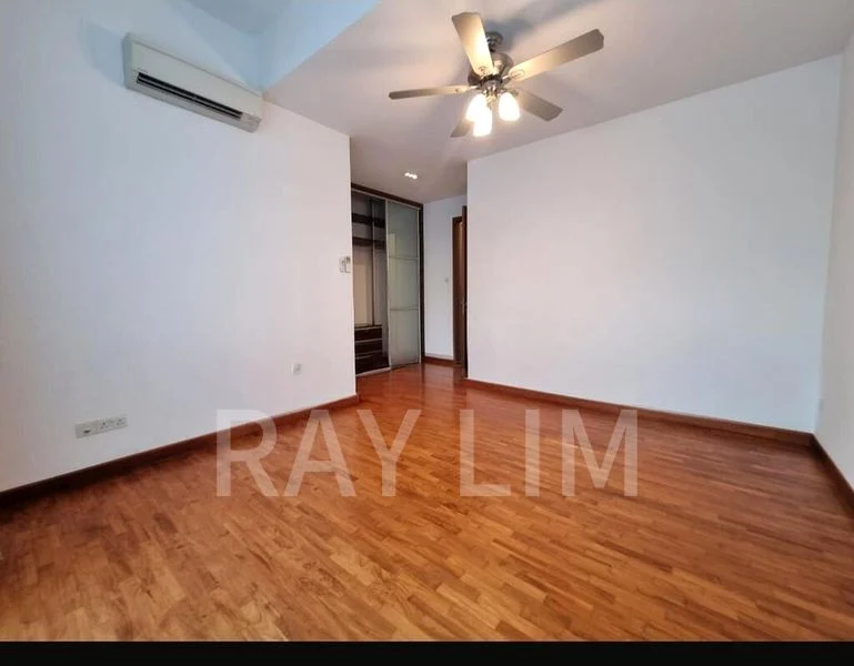 4 Bed Cluster House (Landed) for Rent in  Whiteshores - Image 11