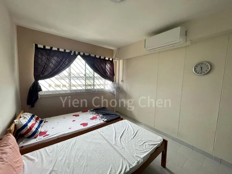 Common Room (HDB) for Rent in  865 Tampines Street 83 - Image 4