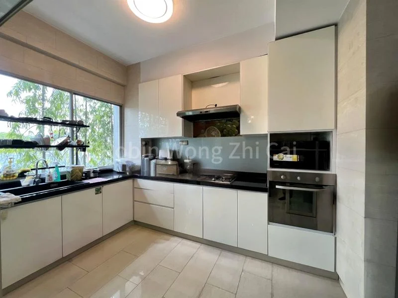 4 Bed Cluster House (Landed) for Sale in  Springhill - Image 7