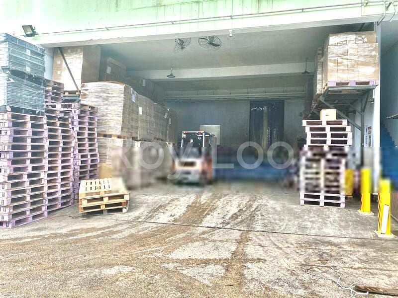 Factory / Workshop (B2) for Sale in Fourth Chin Bee Road - Image 1