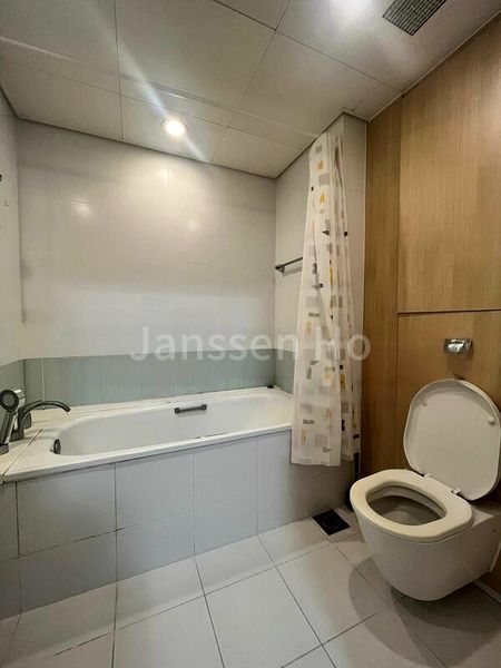 Room (Condo) for Rent in  The Sail @ Marina Bay - Image 10