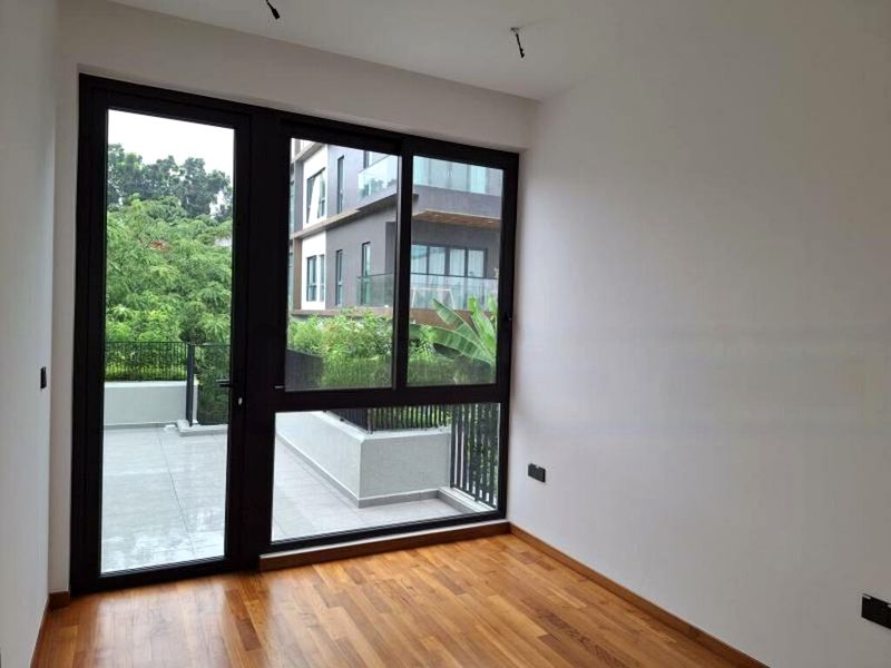 6 Bed Corner Terrace (Landed) for Sale around  Simon Place - Image 8