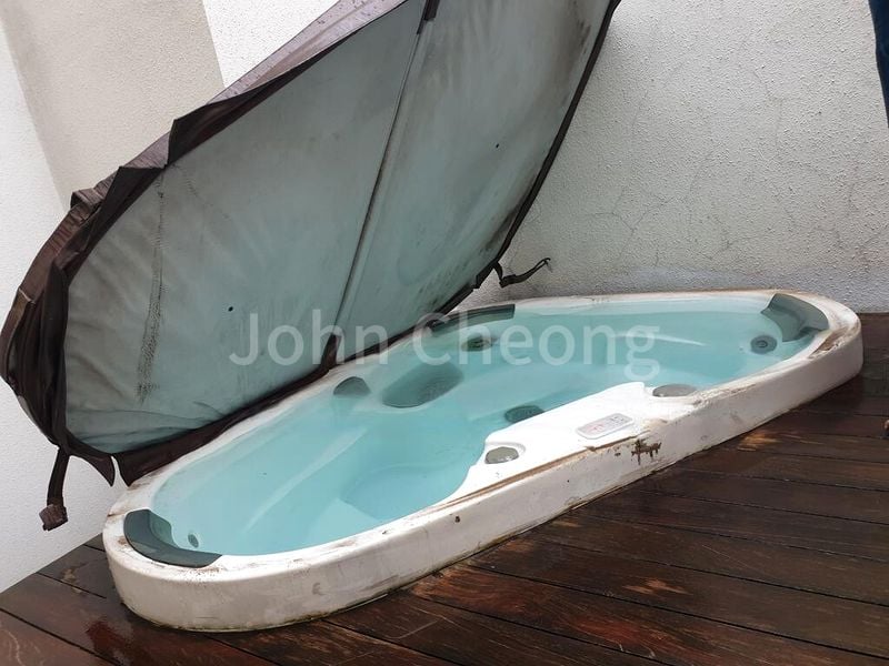 3 Bed Condo for Rent in  Lloyd Sixtyfive - Image 1