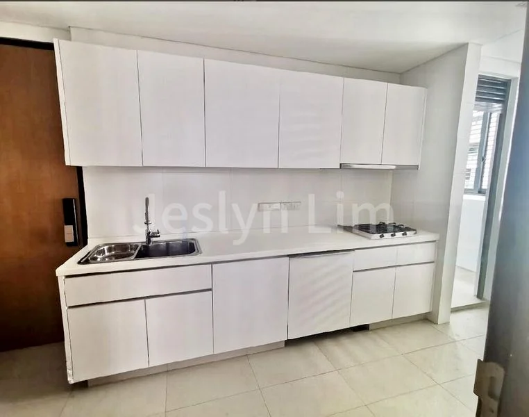 4 Bed Apartment (Condo) for Rent in  Skypark - Image 8