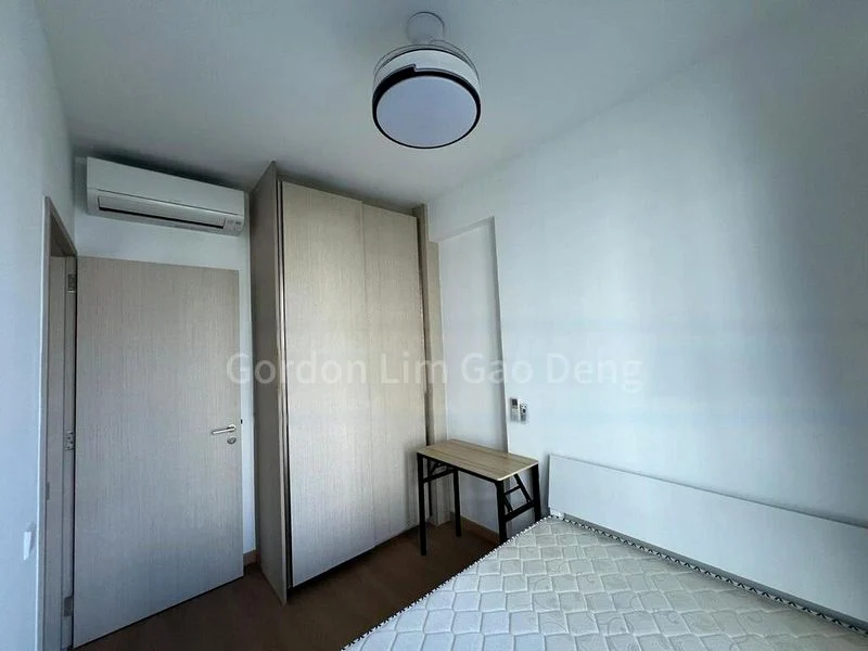 Common Room (Condo) for Rent in  Treasure at Tampines - Image 3