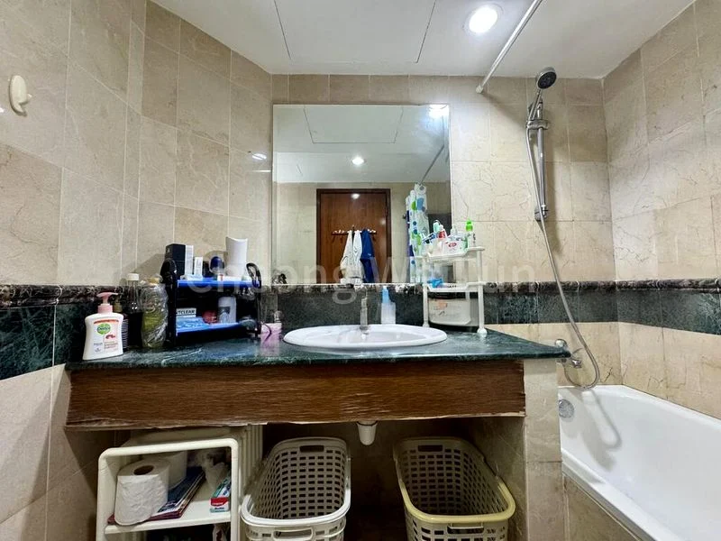 3 Bed Condo for Sale in  Maysprings - Image 6