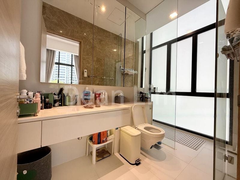 5 Bed Condo for Sale in  D'leedon - Image 6