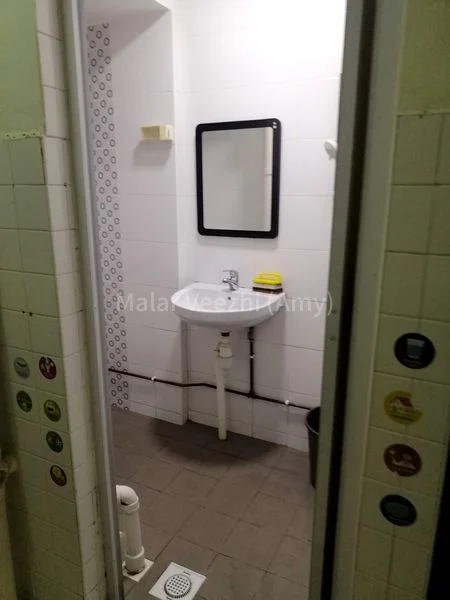 Common Room (HDB) for Rent in  605 Yishun Street 61 - Image 2