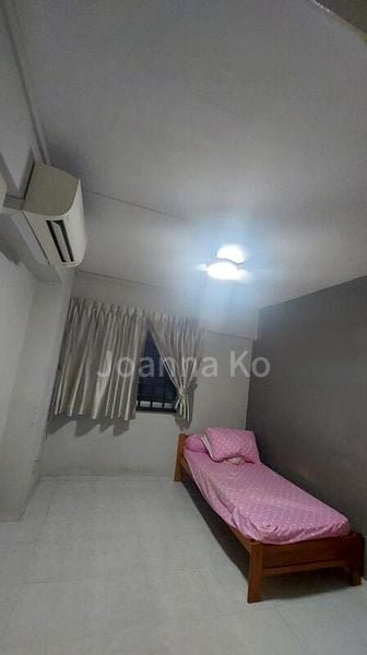 Common Room (HDB) for Rent in  353 Tampines Street 33 - Image 3