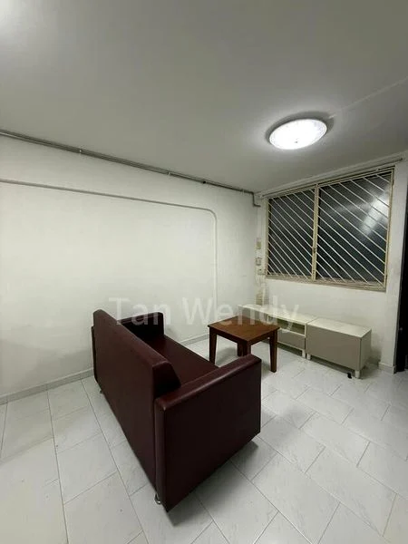 3 Room (3NG) HDB for Rent in  419 Tampines Street 41 - Image 7