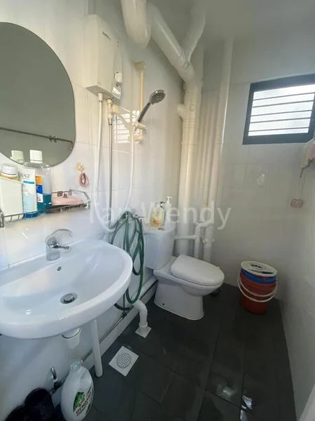 3 Room (3NG) HDB for Rent in  419 Tampines Street 41 - Image 5