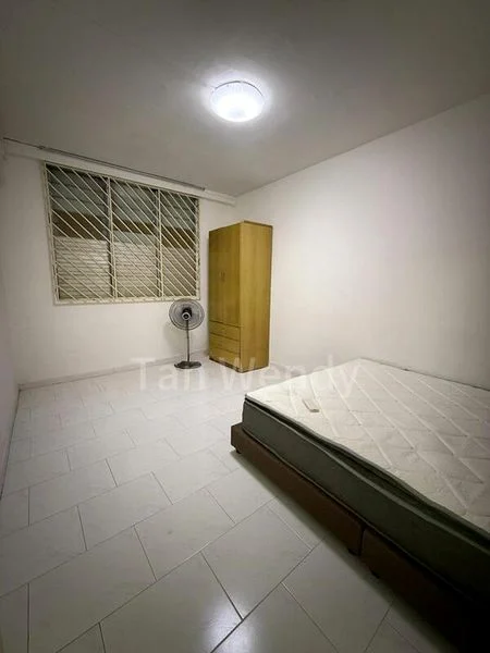 3 Room (3NG) HDB for Rent in  419 Tampines Street 41 - Image 14