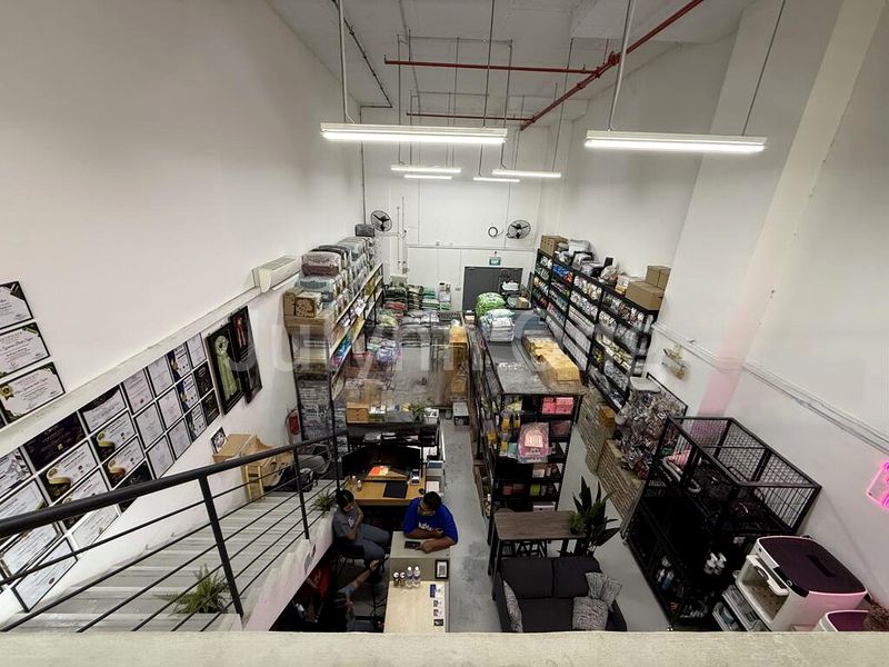 Light Industrial (B1) for Rent: Oxley BizHub 2 - Image 1